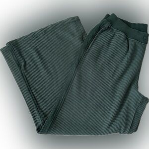 Aerie Green Waffle Trousers